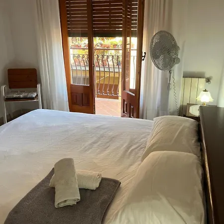 Con Private Apartment Giardini Naxos